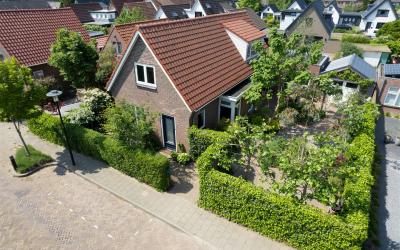 Emmastraat 27