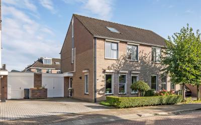Piet Heinst. 46