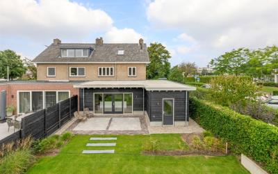 Pastoor Zijlmansstraat 9
