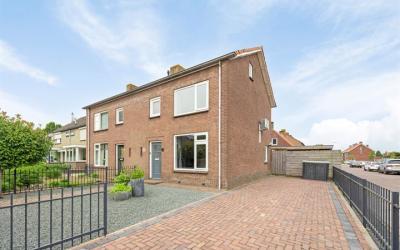 Hogeweg 99
