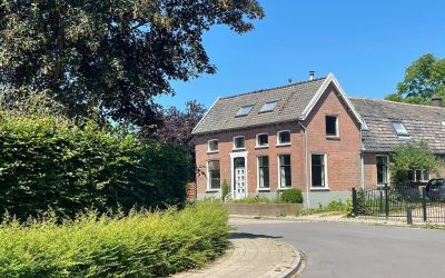 Dorpsstraat 4