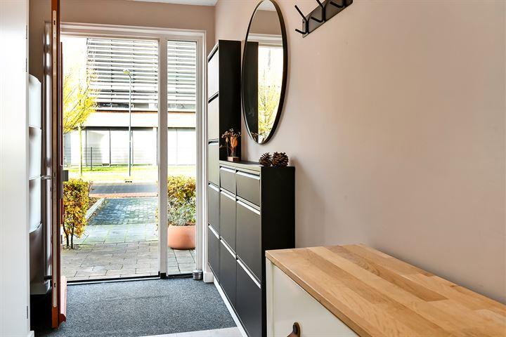 Tussenwoning te koop: Colosseum 25A, Elst