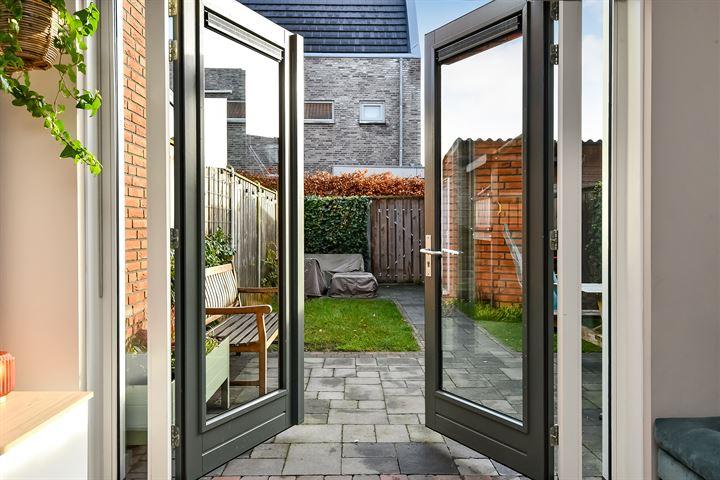 Tussenwoning te koop: Colosseum 25A, Elst