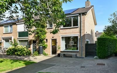 Van Limburg. 6