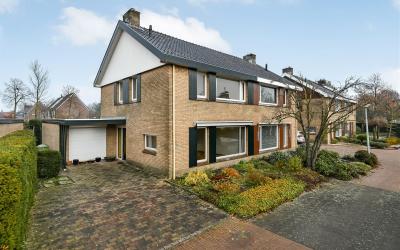 Rondenhof 16