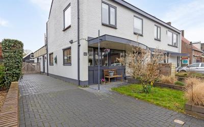 Kerkstraat 42