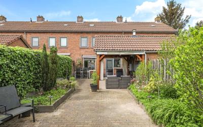 Zwaluwstraat 20