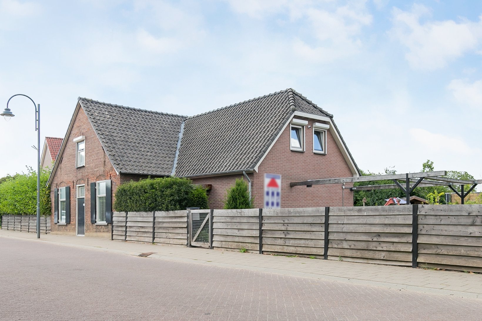 Hoofdstraat 69