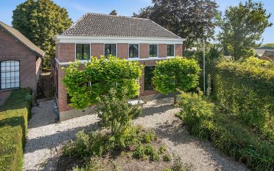 Dorpsstraat 27
