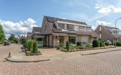 Van Woerkom. 14