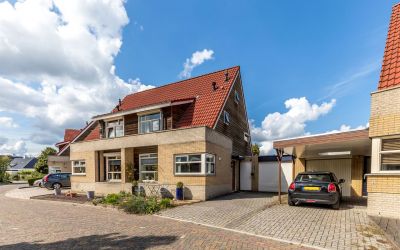 Bloemenhof 4