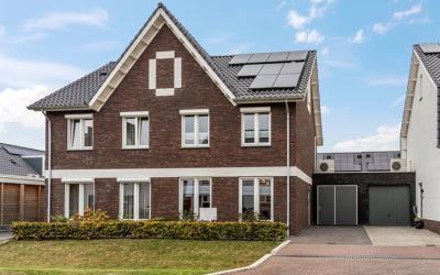 Plakse Veld 41