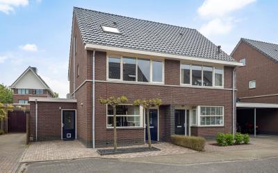 Dwarsdijk 85