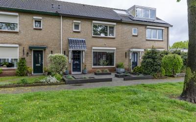 Emmastraat 76