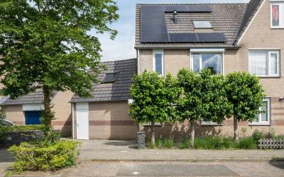 Oudlaan 44