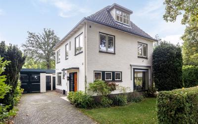 van Heecker. 15