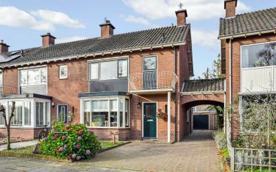 De Ruyterst. 37