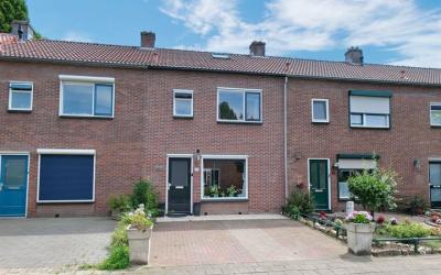 Ranonkellaan 33