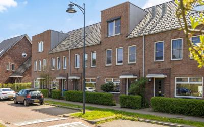 Oversteek 8