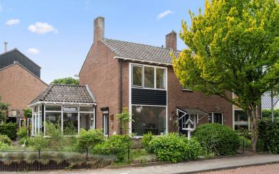Eikenlaan 8