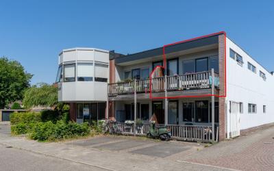 Van Brienen. 7-18