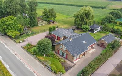 Barneveldse. 16