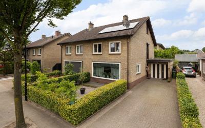 Dorpsstraat 207