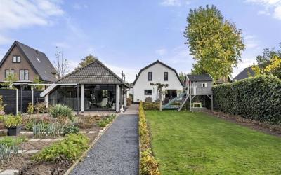 Westelijke Parallelweg 3