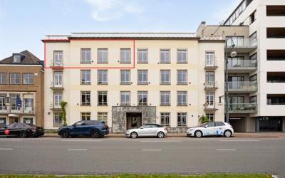 Jansbuitensingel 16-4