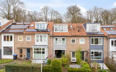 Bremstraat 32