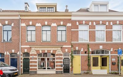 Van Spaenst. 75