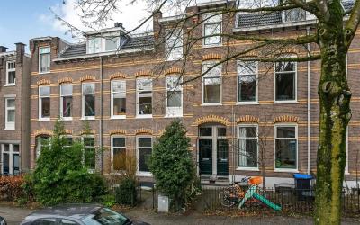 Onder de Li. 75