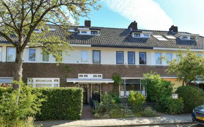 Bilderdijks. 16