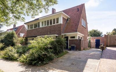 Bronbeeklaan 17