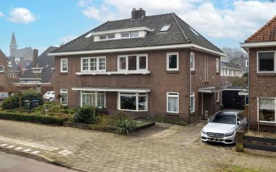 Bronbeeklaan 63