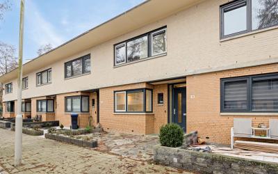 Amstelstraat 10