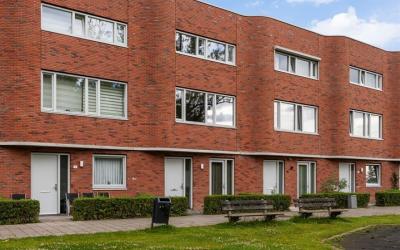 Haringvliet 13