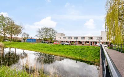 Veerpolders. 136-F