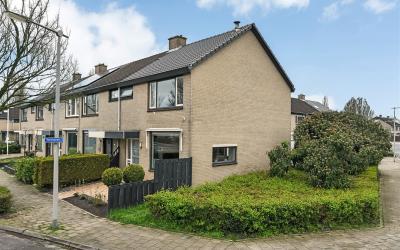 Vlaardingen. 22