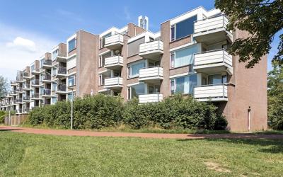 Oostburgwal 37