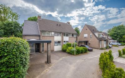 Hoensbroeks. 88
