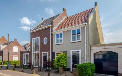 Hoedenmaker. 10