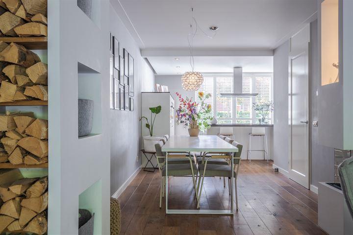 Tussenwoning te koop: Noordkriek 11, Arnhem