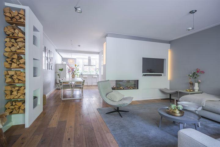 Tussenwoning te koop: Noordkriek 11, Arnhem