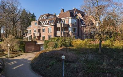 Jan van Rie. 23