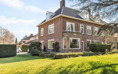 Parallelweg 94