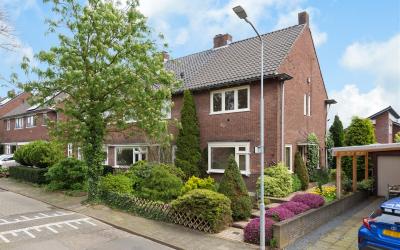 Jan van Emb. 17