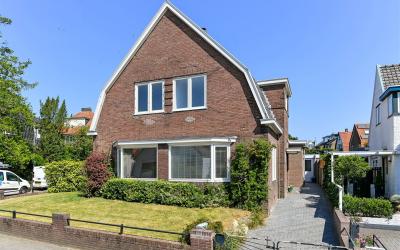 Emmastraat 27