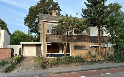 Leeuwenstra. 2