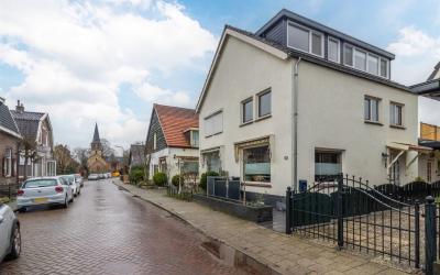 Overhagense. 52
